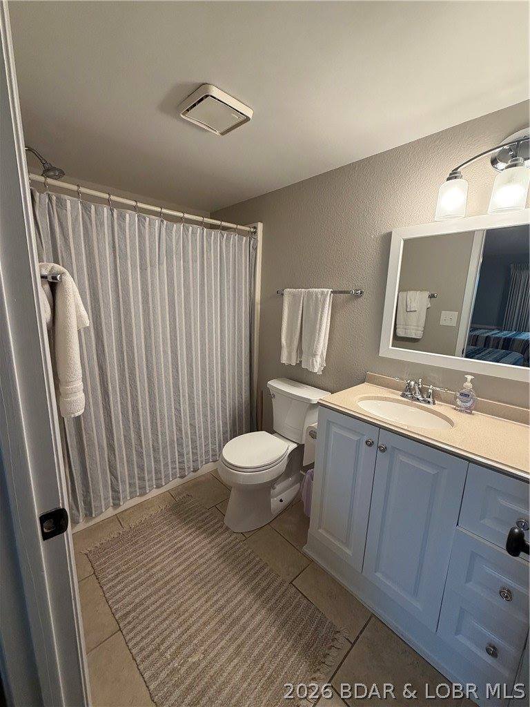 299 Moongate Drive, Osage Beach, MO 65065