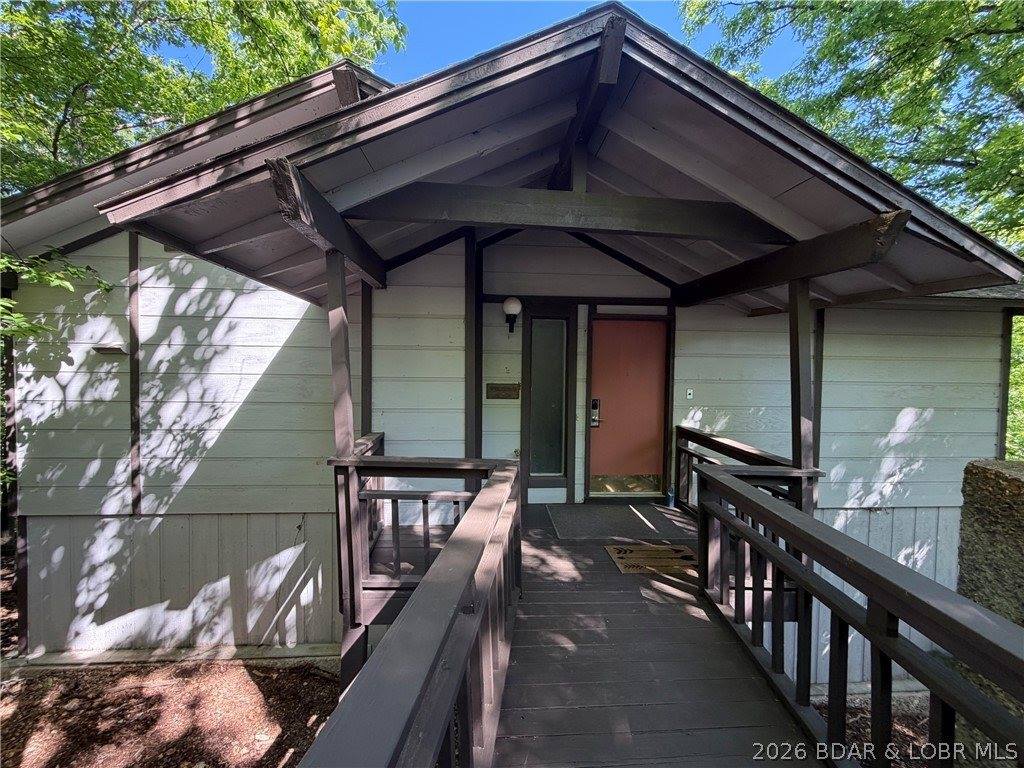 299 Moongate Drive, Osage Beach, MO 65065