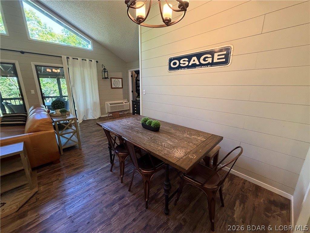 299 Moongate Drive, Osage Beach, MO 65065