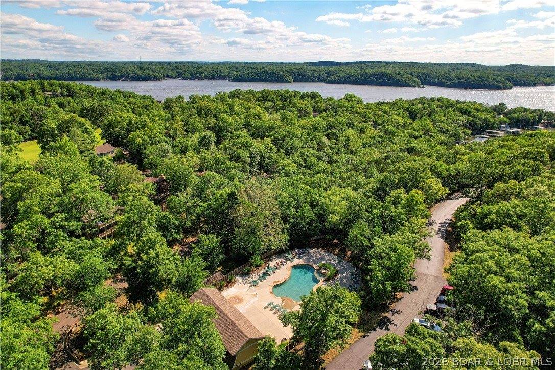 299 Moongate Drive, Osage Beach, MO 65065