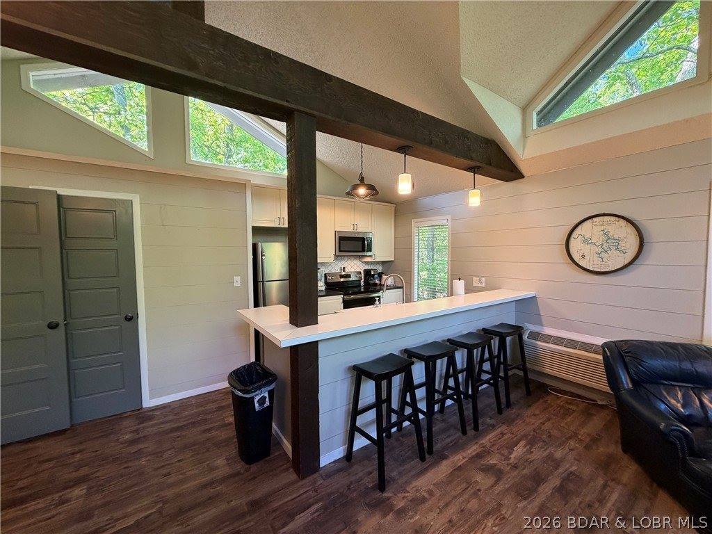 299 Moongate Drive, Osage Beach, MO 65065
