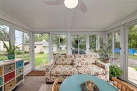 512 North Grener Avenue, Columbus, OH 43228