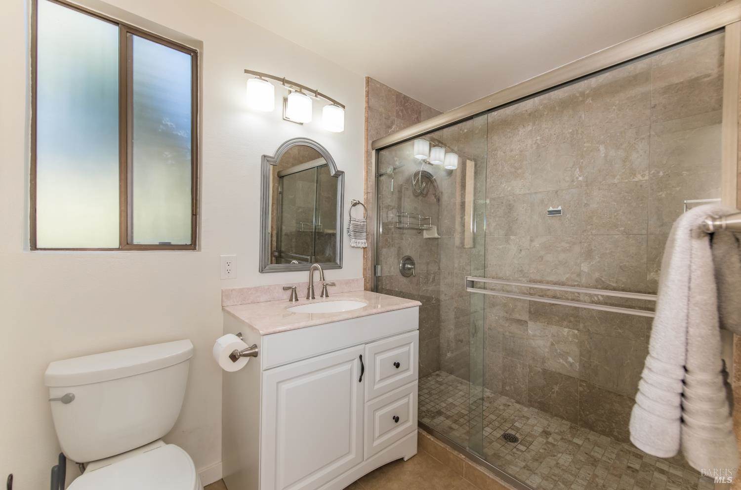 824 Adobe Drive, Santa Rosa, CA 95404