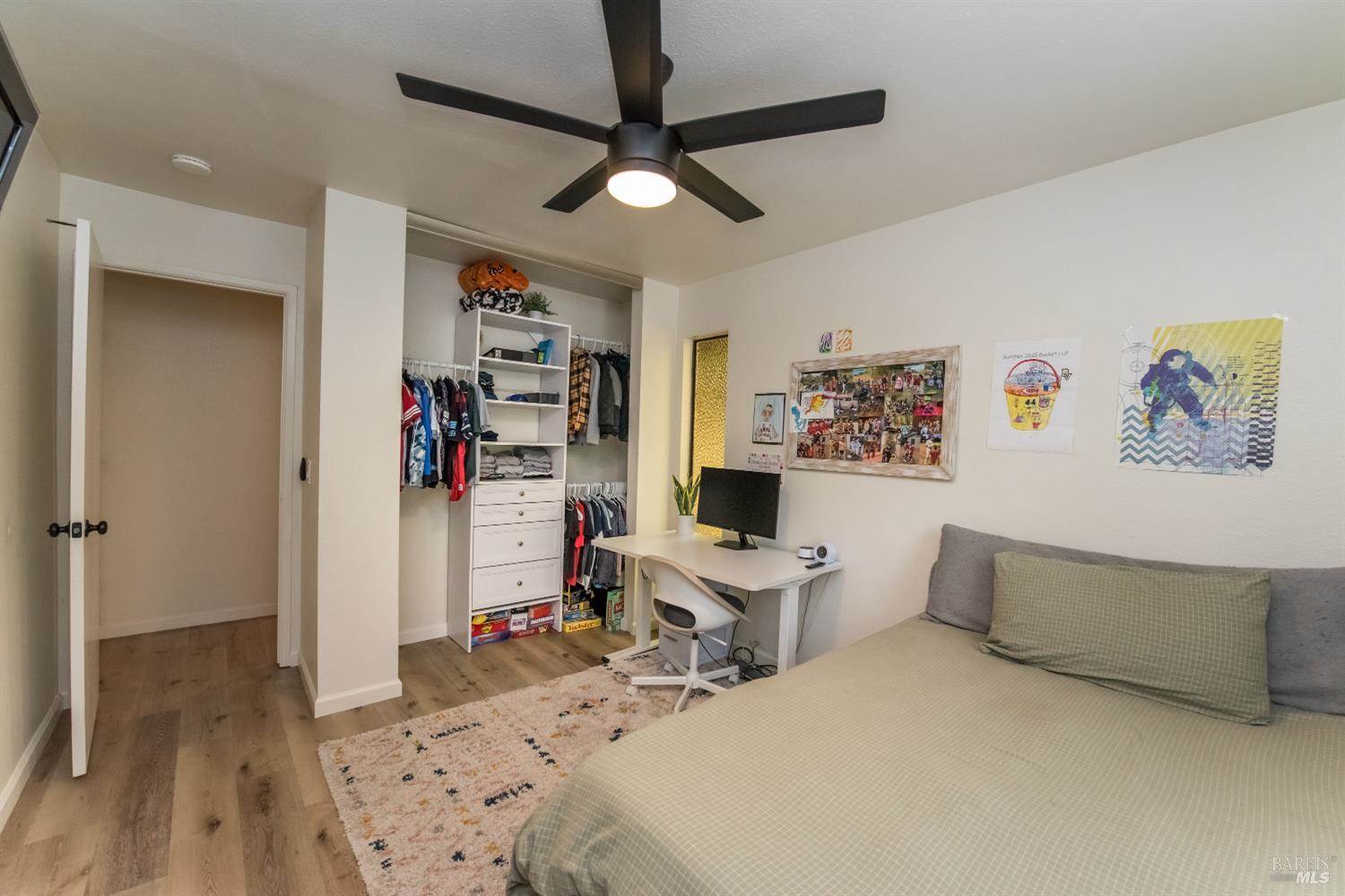 824 Adobe Drive, Santa Rosa, CA 95404