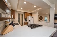 824 Adobe Drive, Santa Rosa, CA 95404