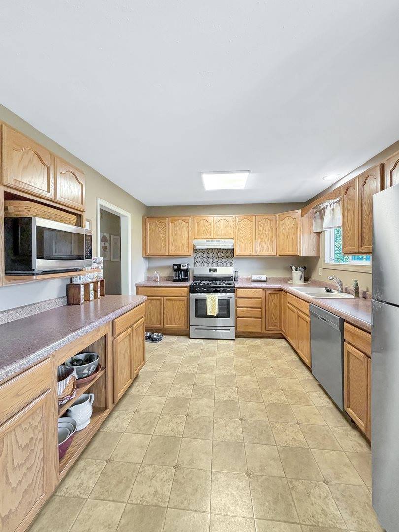 1939 Revere Street, Freeport, IL 61032