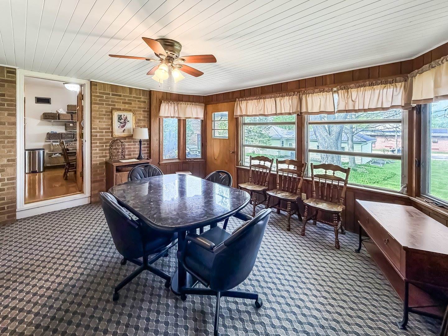312 South Church Street, Orangeville, IL 61060