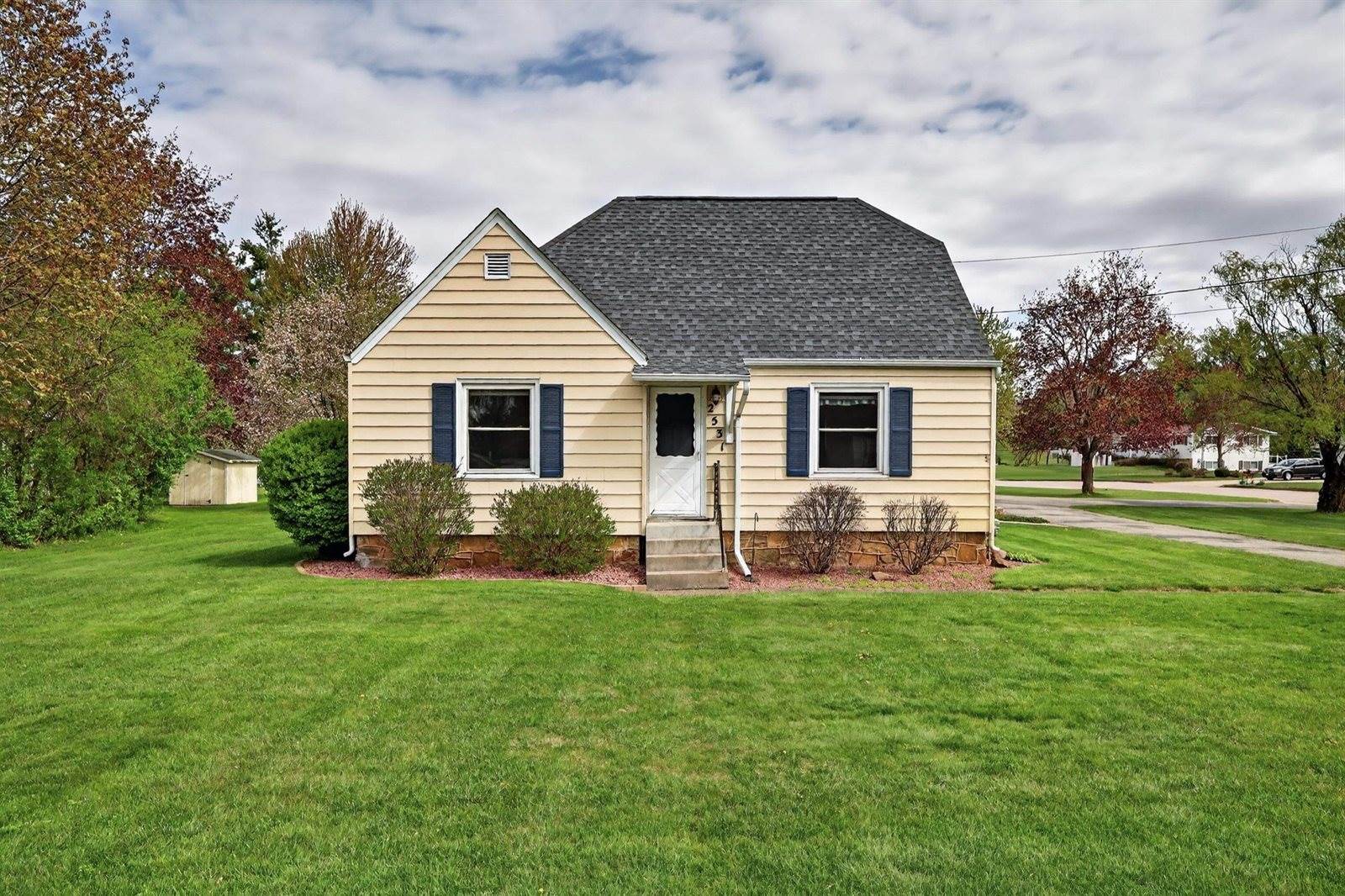 2531 Washington Street, Wisconsin Rapids, WI 54494