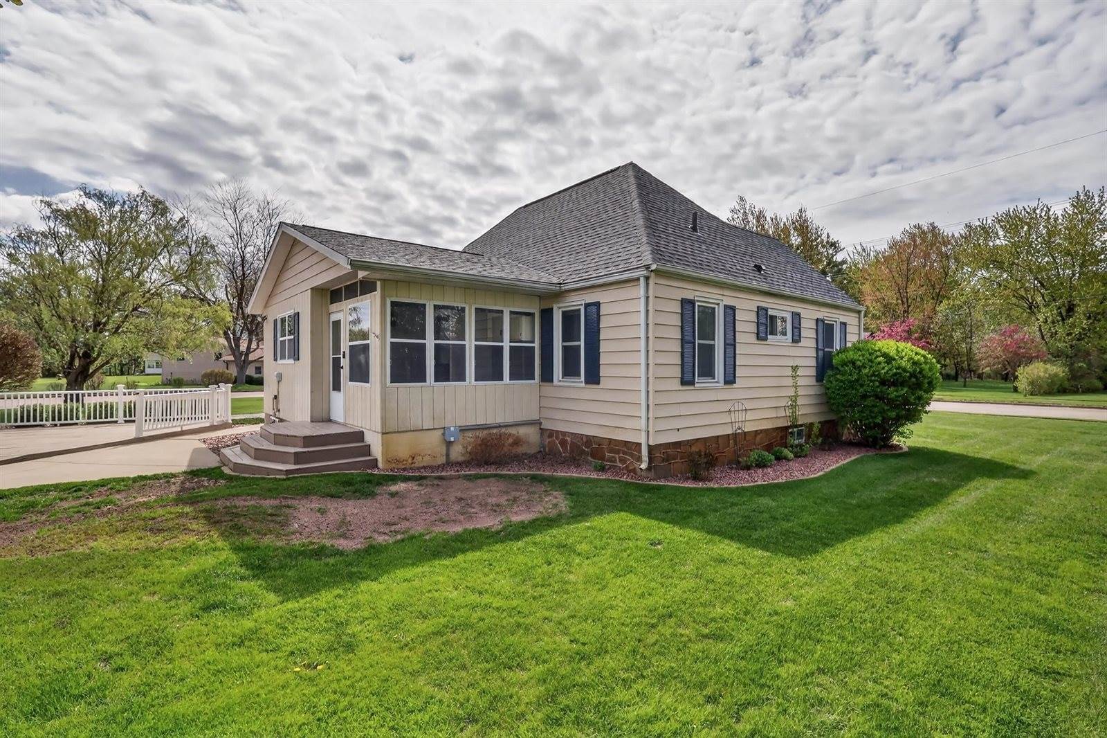 2531 Washington Street, Wisconsin Rapids, WI 54494