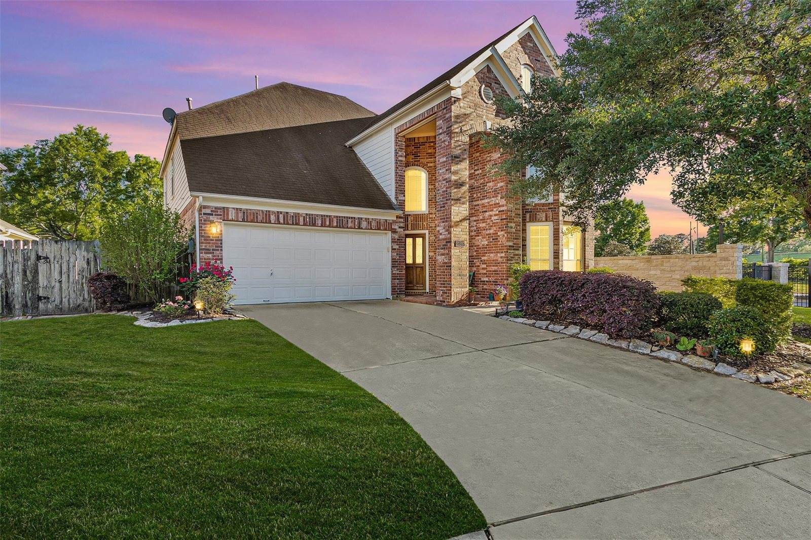 21207 Willow Fork Court, Katy, TX 77450