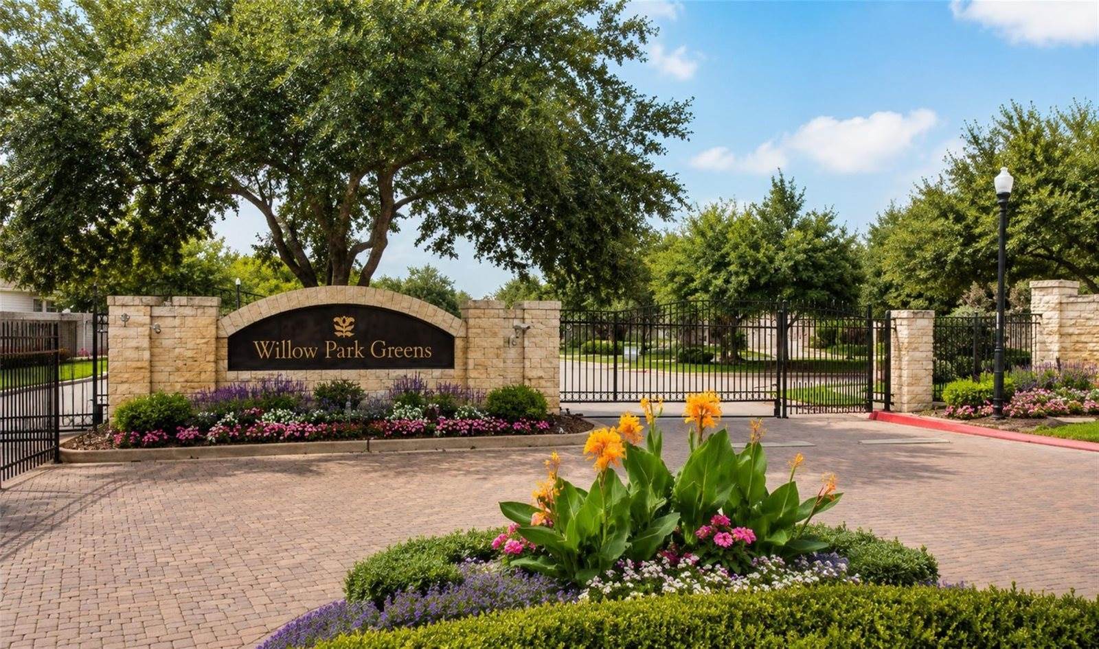 21207 Willow Fork Court, Katy, TX 77450