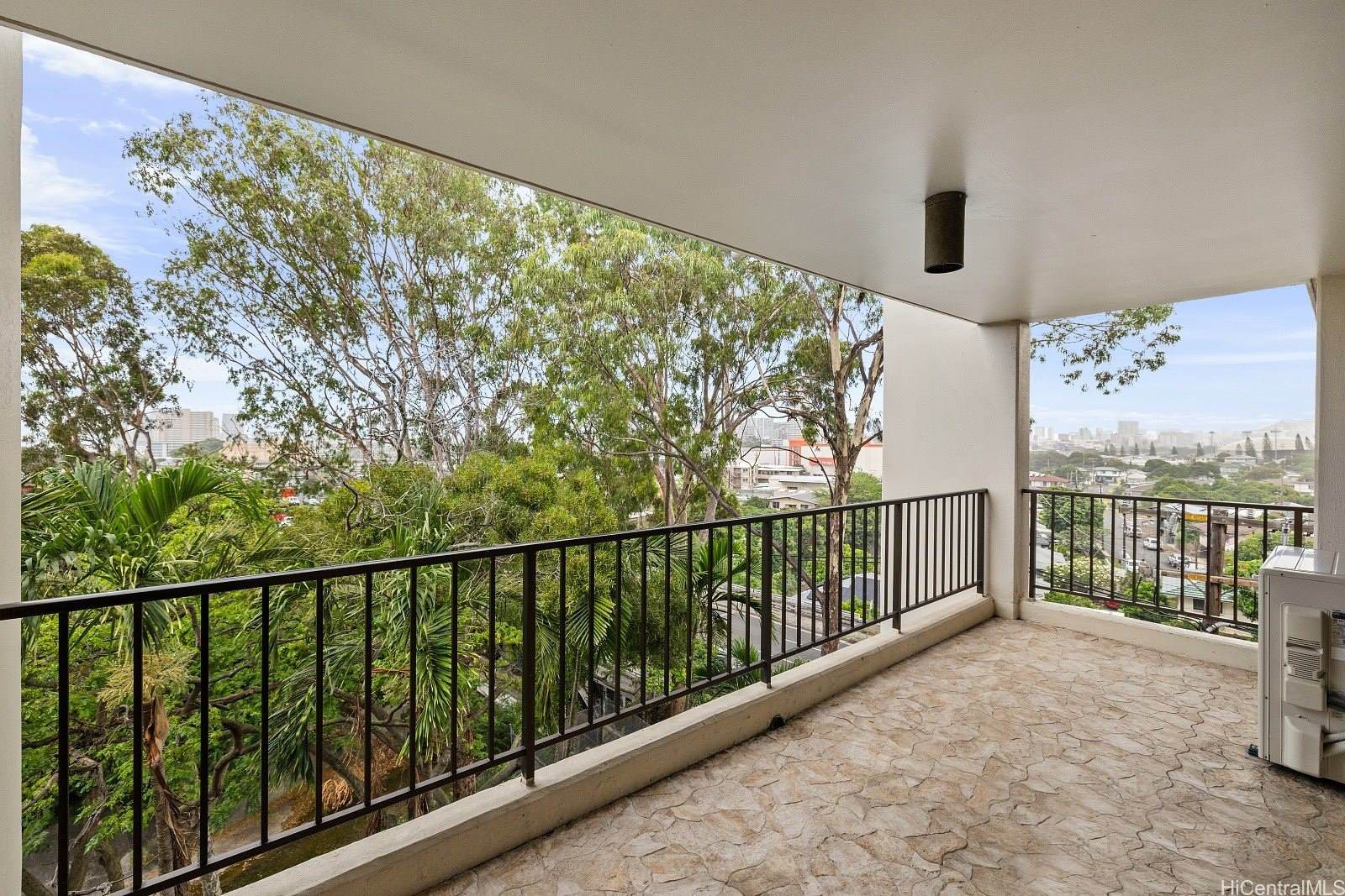 3138 Waialae Avenue, Honolulu, HI 96816