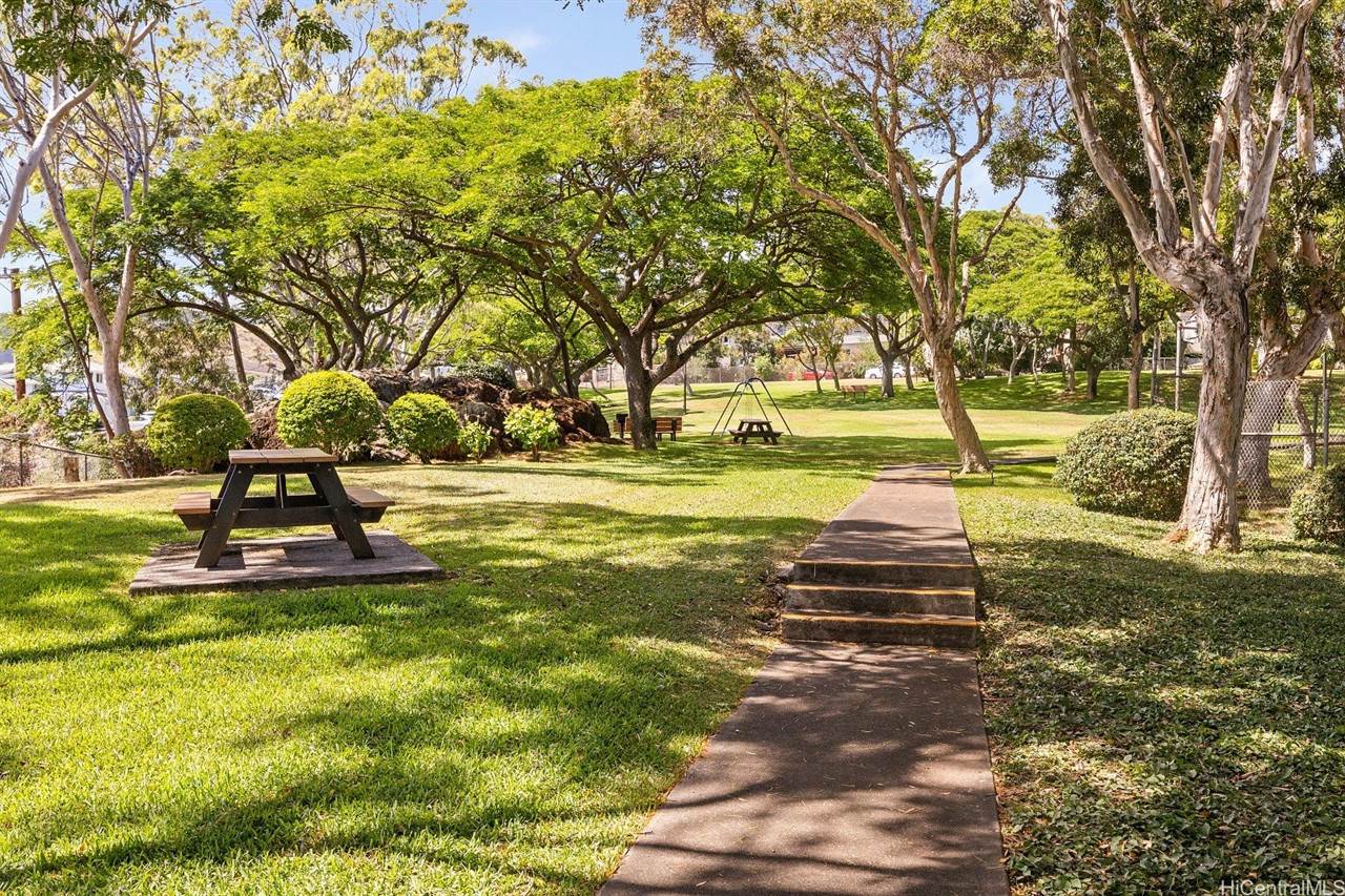 3138 Waialae Avenue, Honolulu, HI 96816