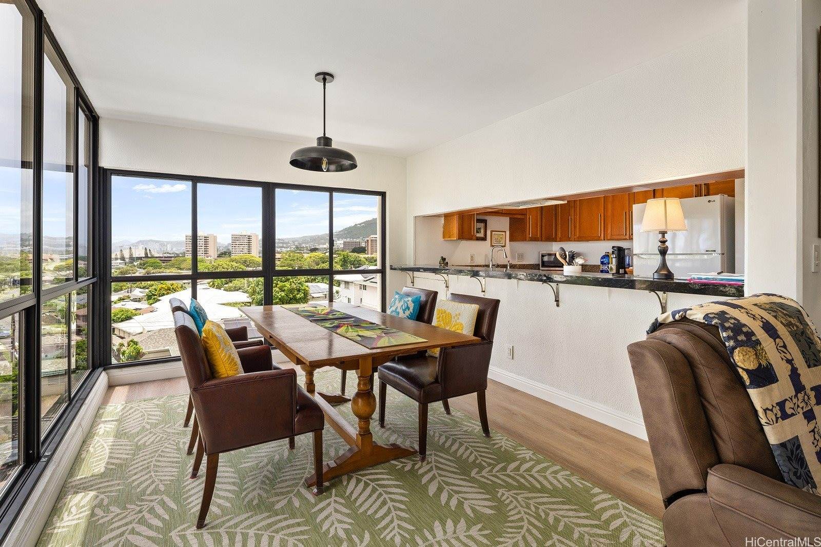 3138 Waialae Avenue, Honolulu, HI 96816