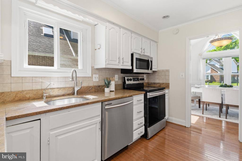 14215 Greenview Drive, Laurel, MD 20708