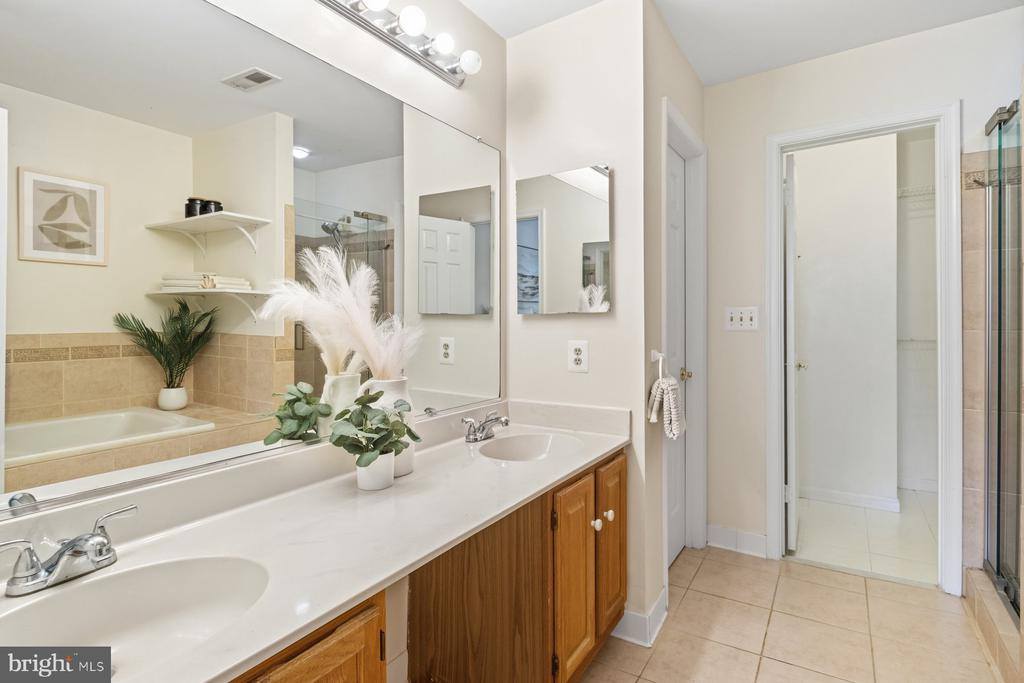 14215 Greenview Drive, Laurel, MD 20708