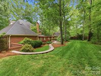 2506 Winding Oak Drive, Charlotte, NC 28270