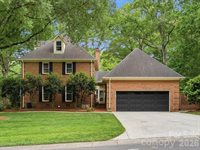 2506 Winding Oak Drive, Charlotte, NC 28270