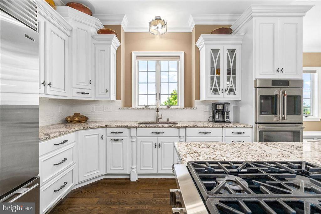 12565 Stone Crest Circle, Waynesboro, PA 17268