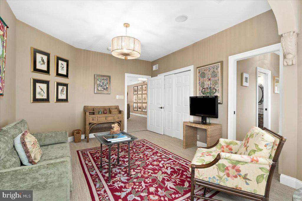 12565 Stone Crest Circle, Waynesboro, PA 17268