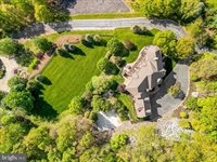 12565 Stone Crest Circle, Waynesboro, PA 17268