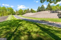 12565 Stone Crest Circle, Waynesboro, PA 17268