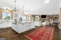 12565 Stone Crest Circle, Waynesboro, PA 17268