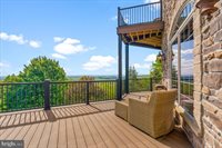 12565 Stone Crest Circle, Waynesboro, PA 17268