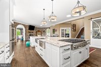 12565 Stone Crest Circle, Waynesboro, PA 17268