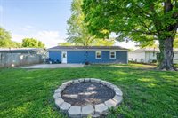8215 W Fairview Drive, Yorktown, IN 47396