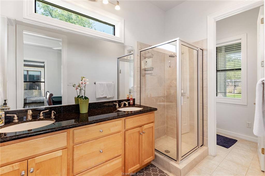 1106 Royal Adelade Drive, College Station, TX 77845