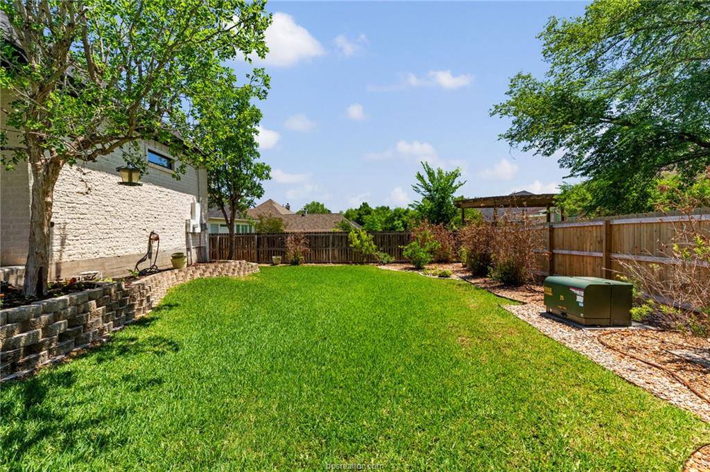 1106 Royal Adelade Drive, College Station, TX 77845