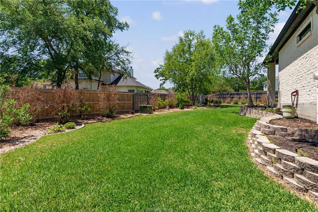 1106 Royal Adelade Drive, College Station, TX 77845