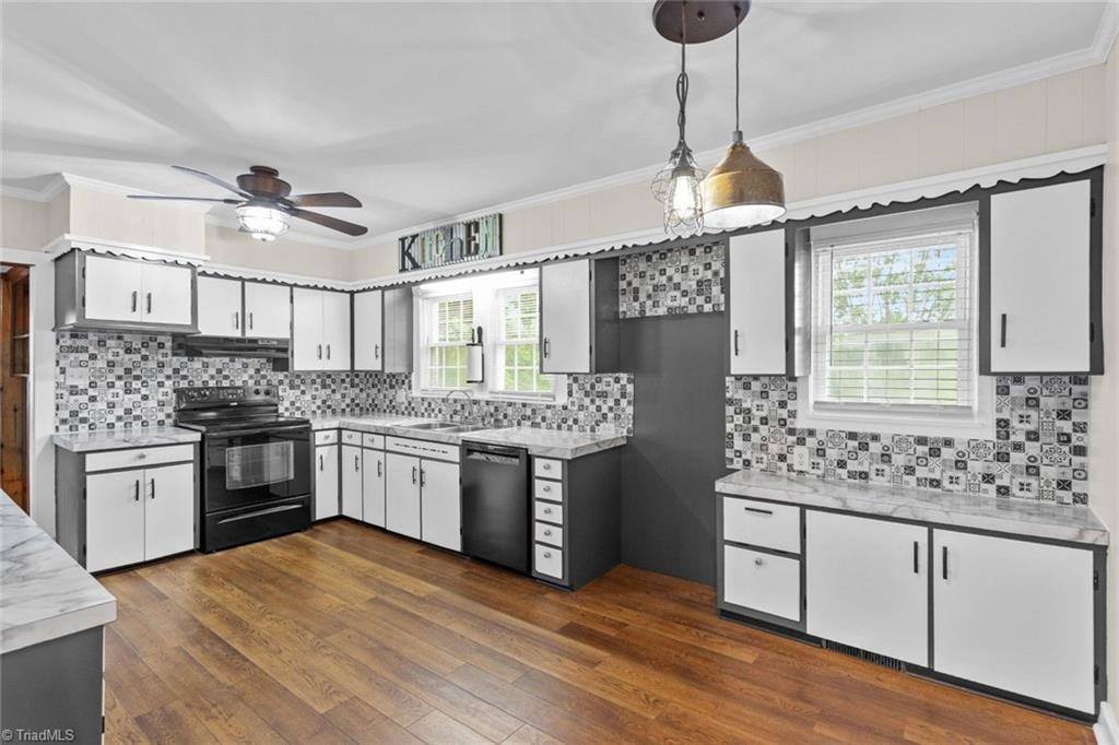4020 Rockford Road, Boonville, NC 27011