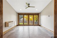 1226 North 121 Street, Omaha, NE 68154