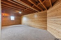 1226 North 121 Street, Omaha, NE 68154