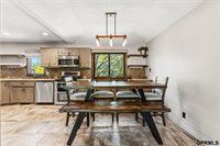 1226 North 121 Street, Omaha, NE 68154