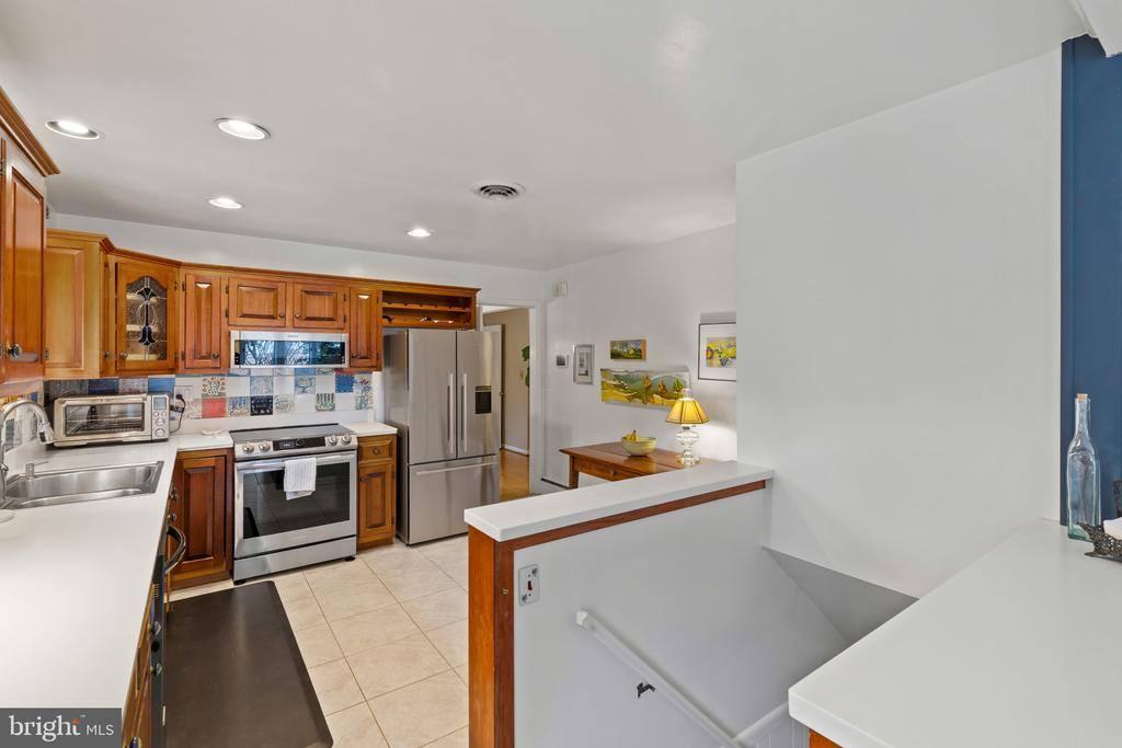 8419 High Ridge Road, Ellicott City, MD 21043