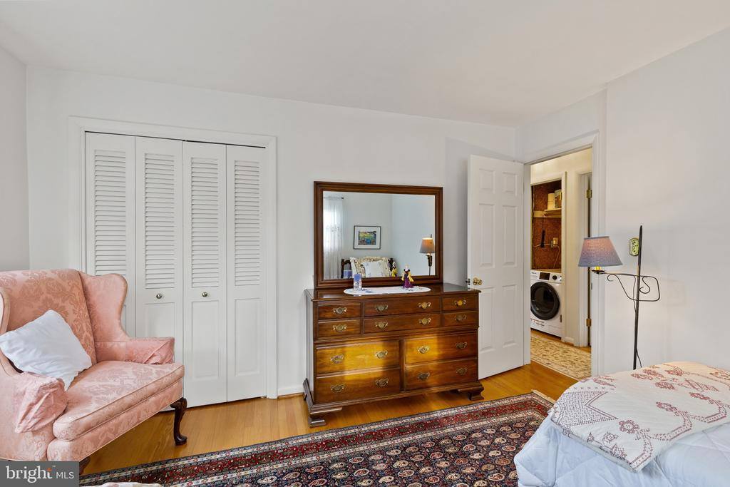 8419 High Ridge Road, Ellicott City, MD 21043
