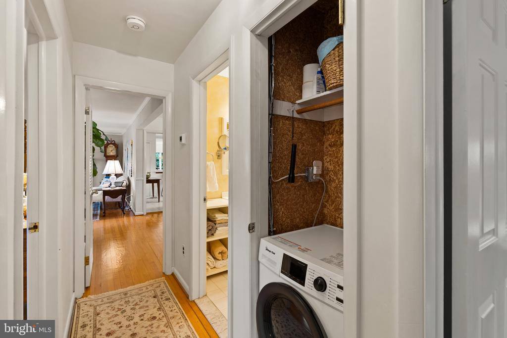 8419 High Ridge Road, Ellicott City, MD 21043