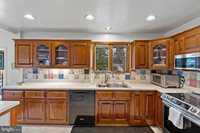 8419 High Ridge Road, Ellicott City, MD 21043