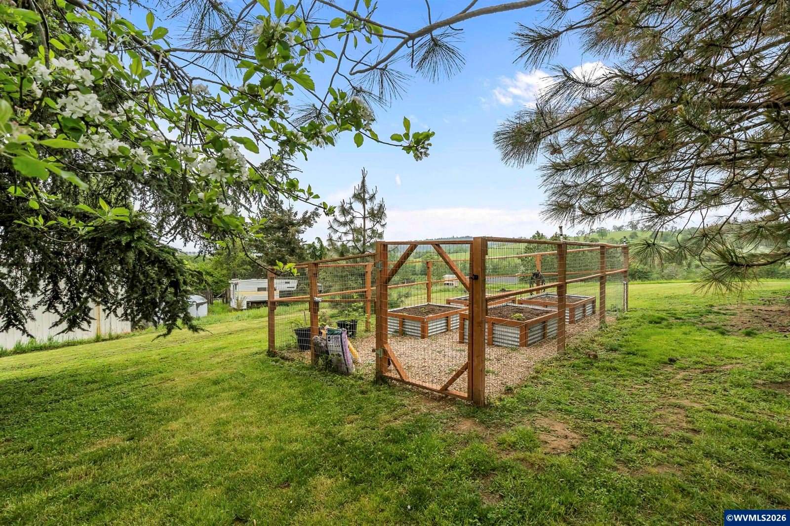 2239 Steiwer Rd, Jefferson, OR 97362