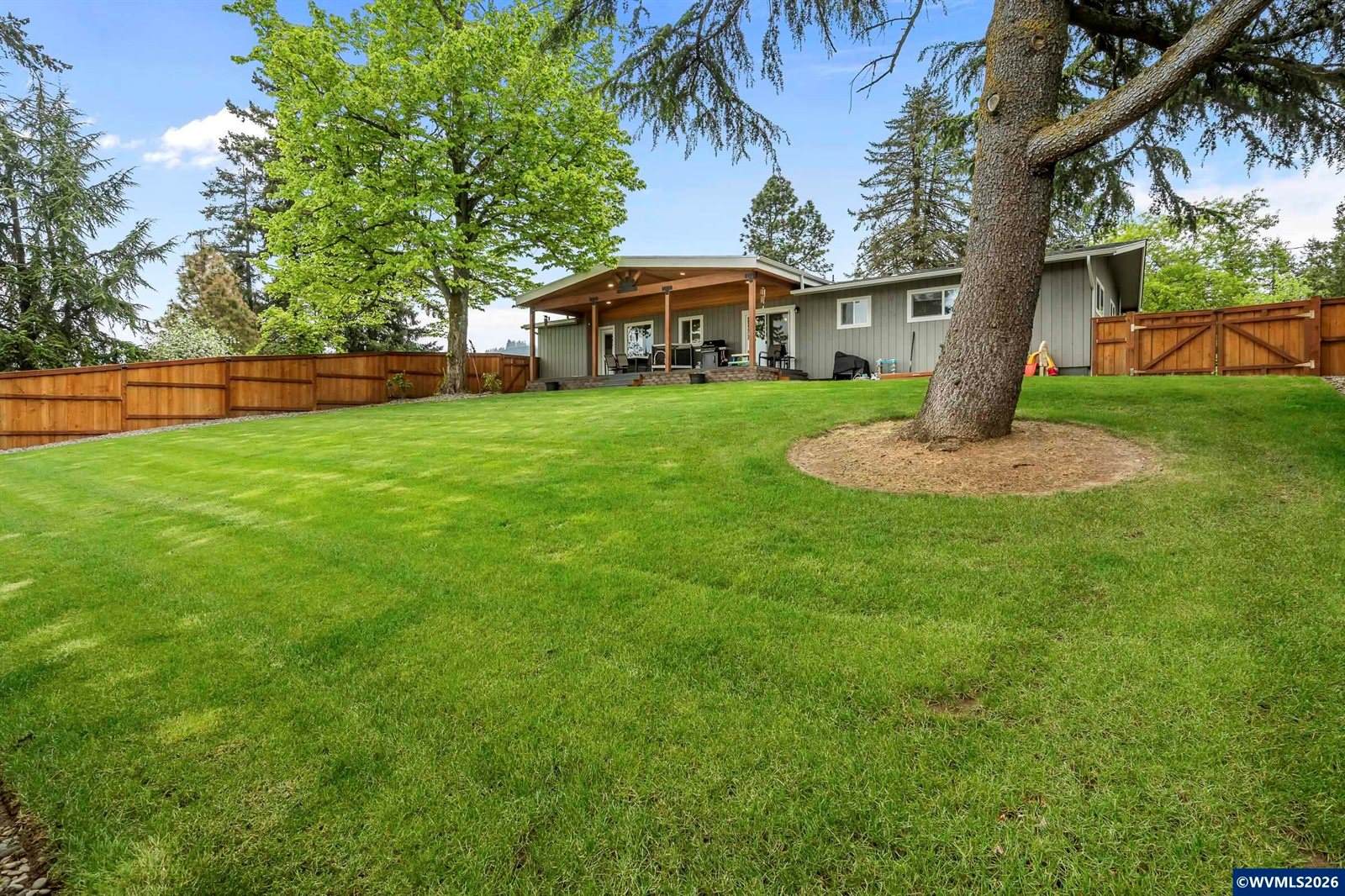 2239 Steiwer Rd, Jefferson, OR 97362