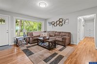 2239 Steiwer Rd, Jefferson, OR 97362