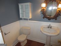 184 Giles Road, Warner Robins, GA 31093