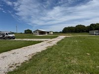 6351 Vixen Road, Pierce City, MO 65723