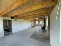 6351 Vixen Road, Pierce City, MO 65723