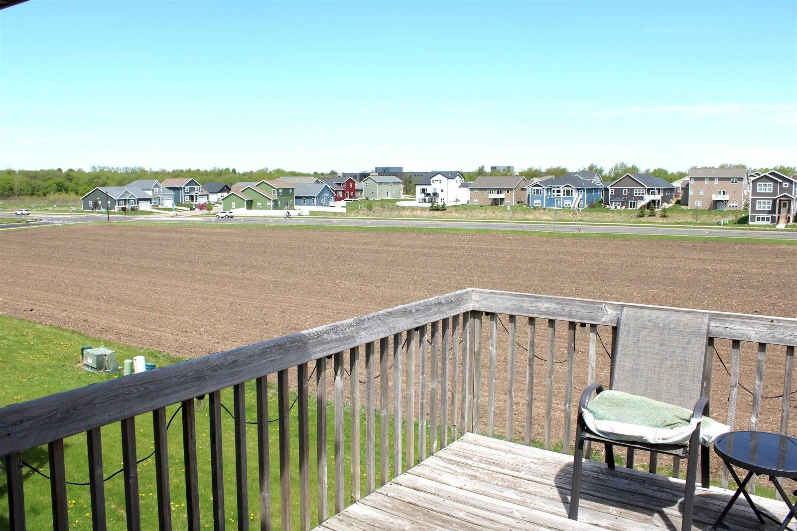2750 Hazelnut, Sun Prairie, WI 53590
