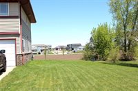 2750 Hazelnut, Sun Prairie, WI 53590