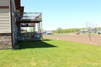 2750 Hazelnut, Sun Prairie, WI 53590